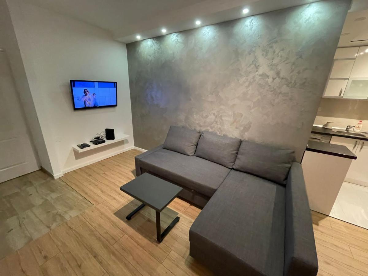 New Sky Terrace Apartment Beograd Bagian luar foto